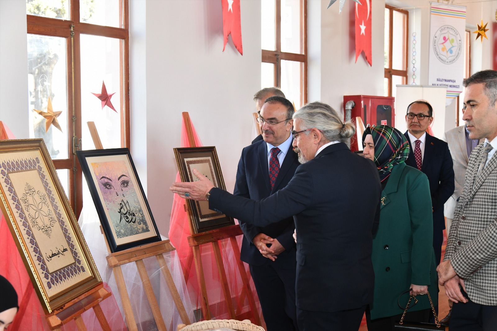 Tekirdağ’da Sanatın Diliyle Değerlerimiz” adlı sergi açıldı