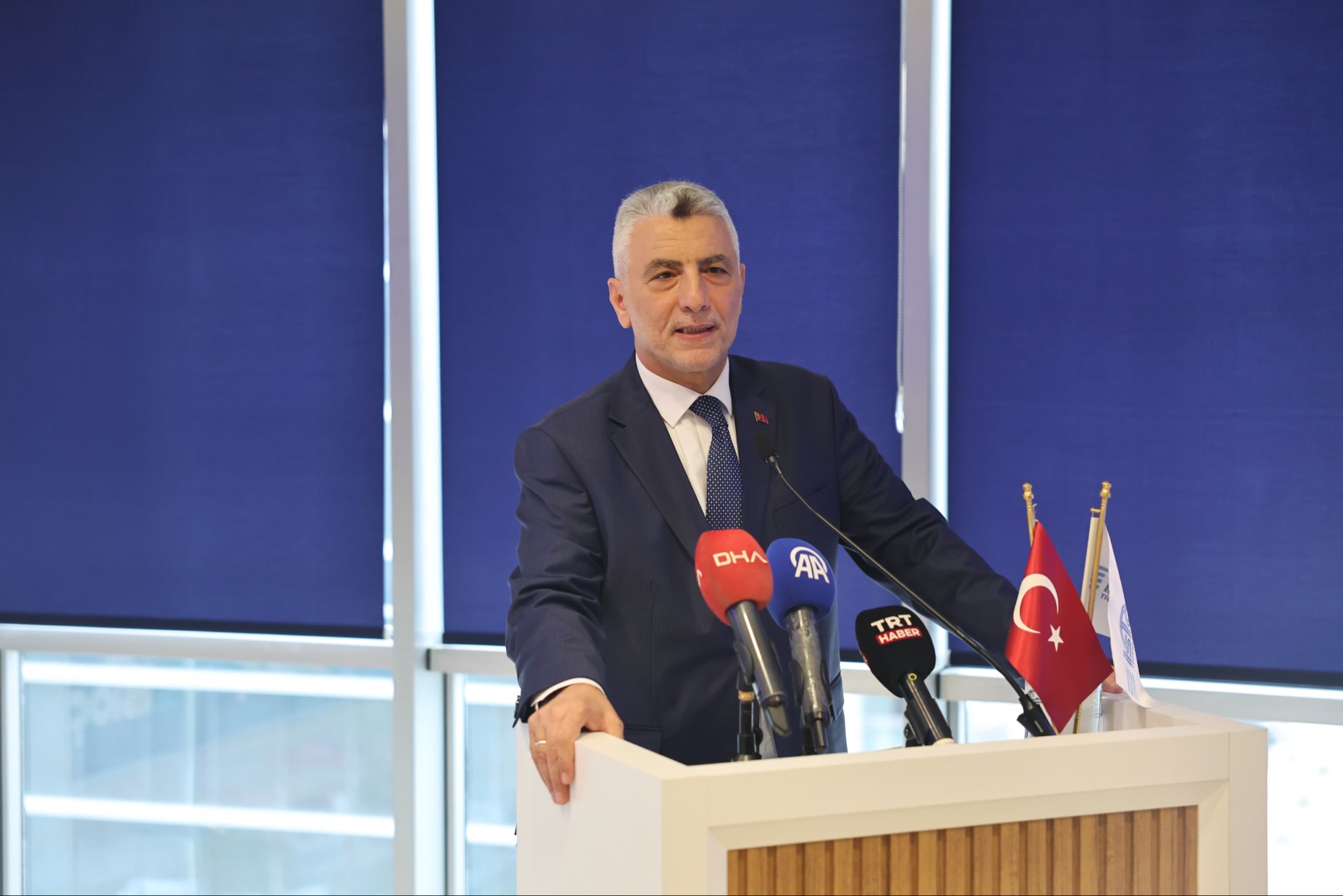 Ticaret Bakanı Bolat: Otomotiv Piyasasında 541 Milyon Lira Ceza Uygulandı