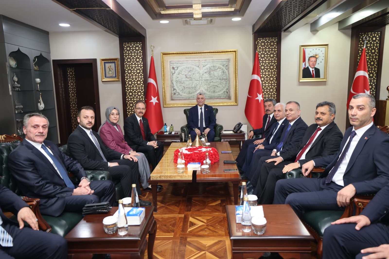 Ticaret Bakanı Ömer Bolat: Enflasyon Oranı 33’e Çekildi, Yıl Sonunda 20’li Rakamlar Konuşulacak