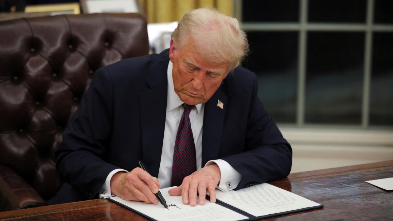 Trump’tan İstanbul’daki Rusya-Ukrayna Görüşmelerine Destek: “İlerlemeden Memnun”