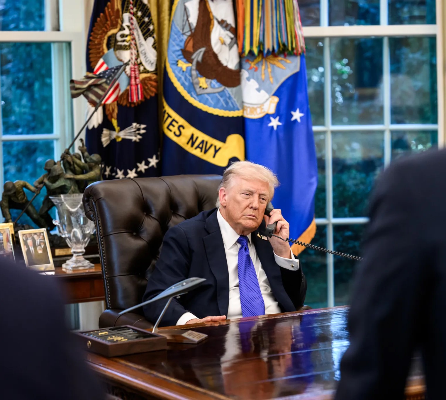 Trump’tan Küresel Hamle: Tüm Ülkelere Yüzde 10 Gümrük Vergisi Kararı İmzalandı