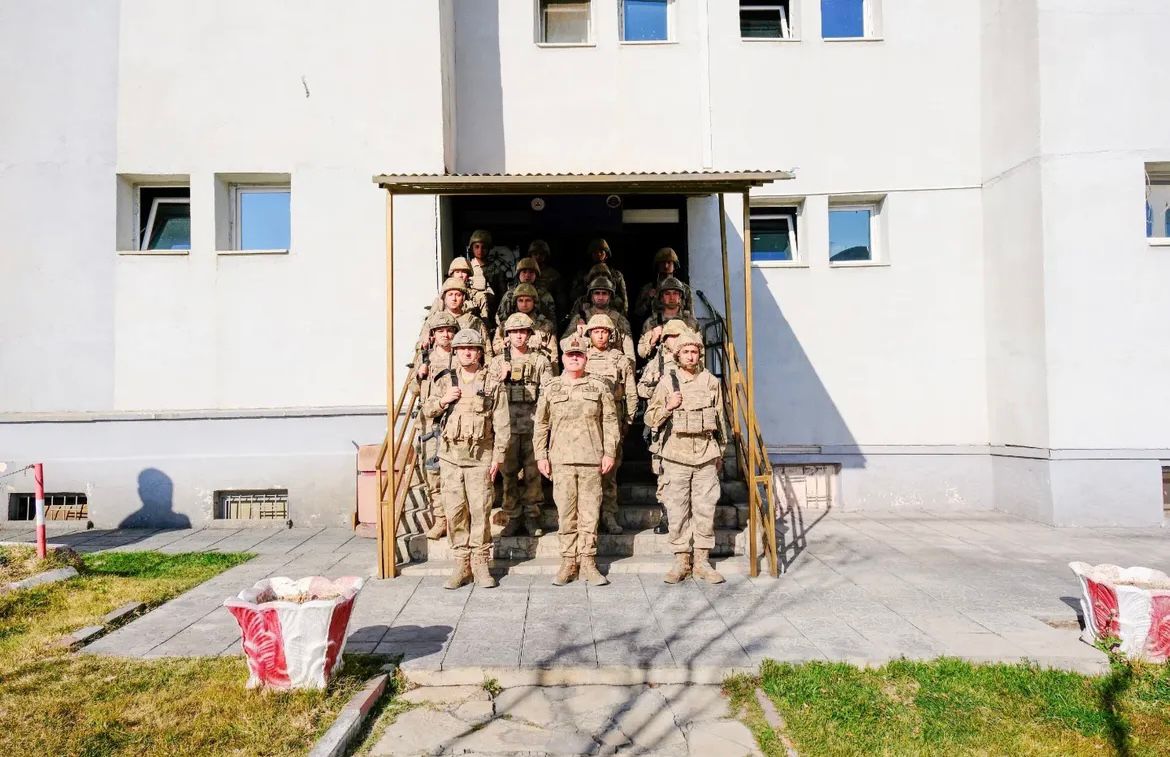 Tuğgeneral Avkıran, Gürpınar’da İncelemelerde Bulundu