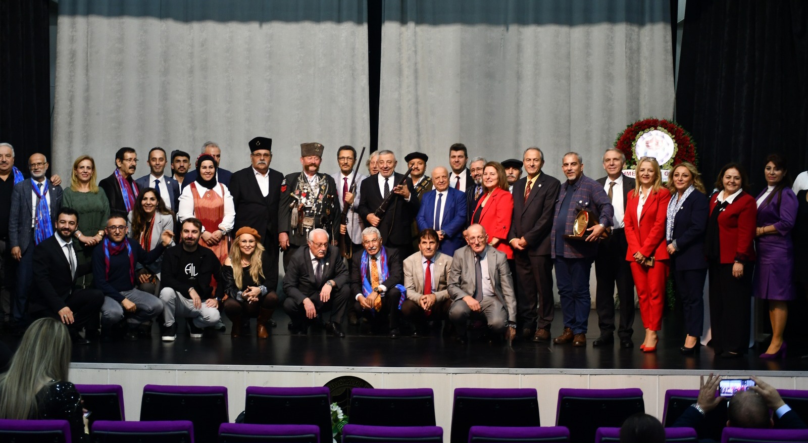 Türkiye Genelinden Gazeteciler Avrasya Basın Yayın Birliği Öncülüğünde Trabzon’da Bir Araya Geldi