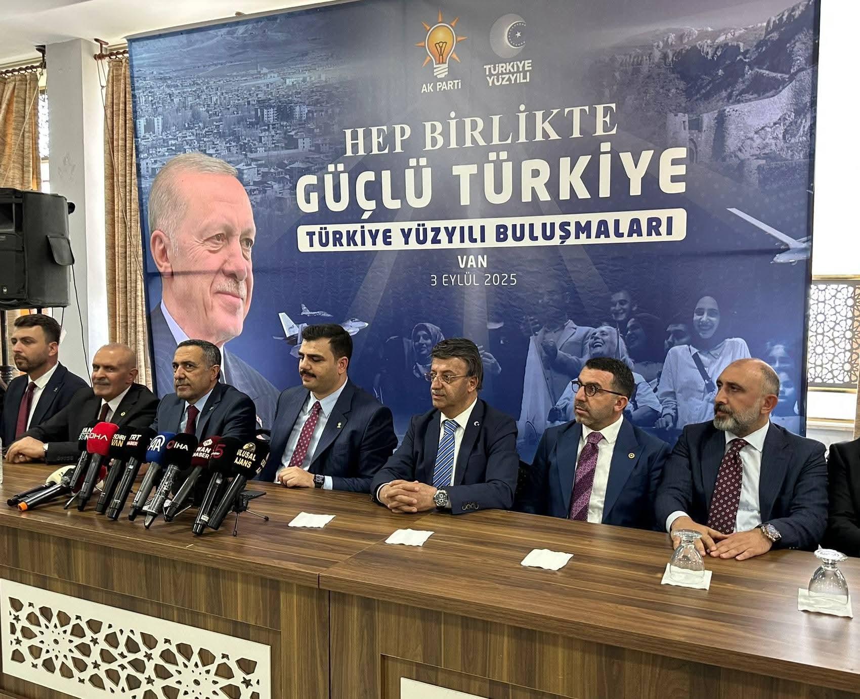 Türkiye Yüzyılı Şehir Buluşmaları Van’da Gerçekleştirildi