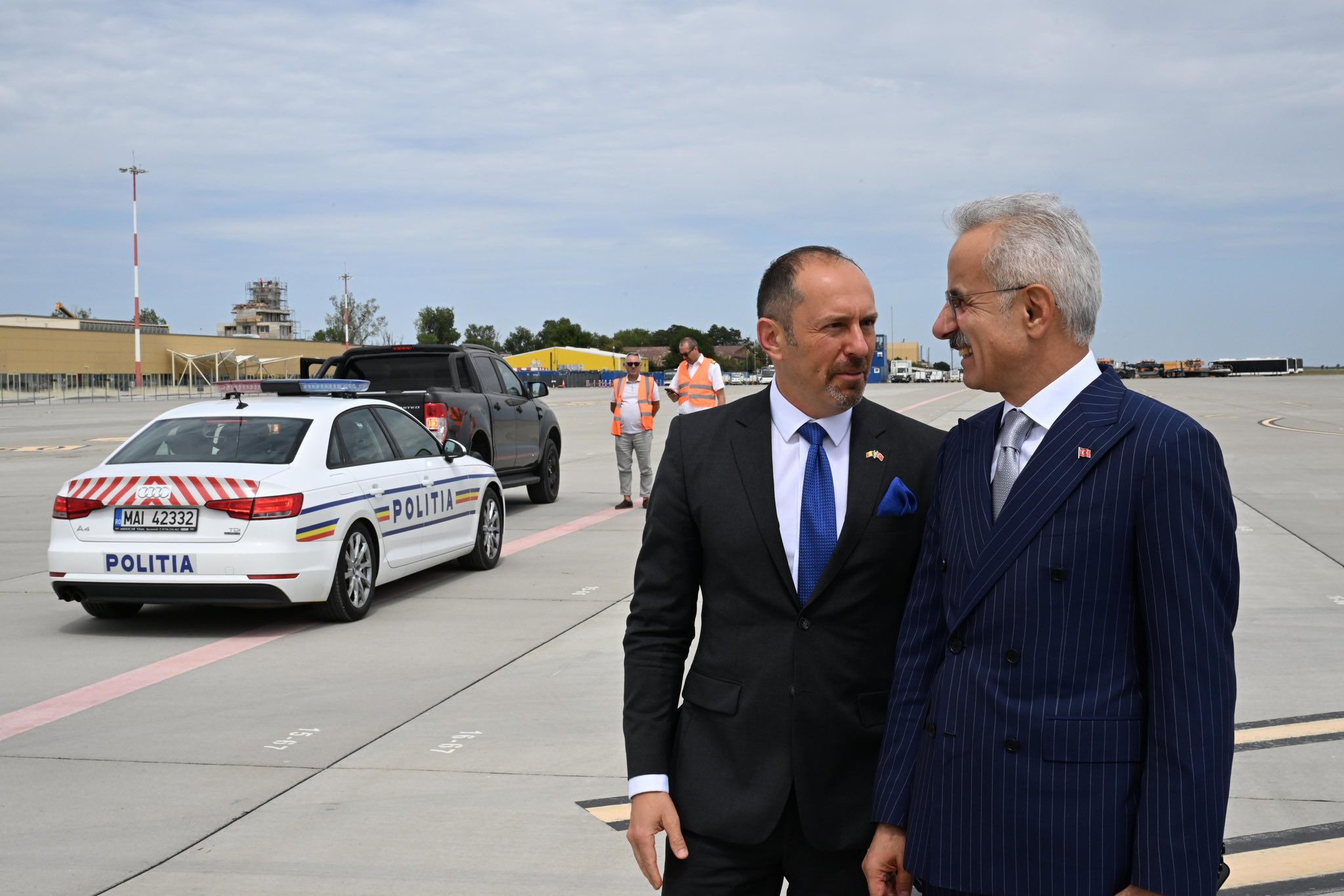 Ulaştırma ve Altyapı Bakanı Abdulkadir Uraloğlu, Romanya’da Resmi Temaslarda Bulunuyor