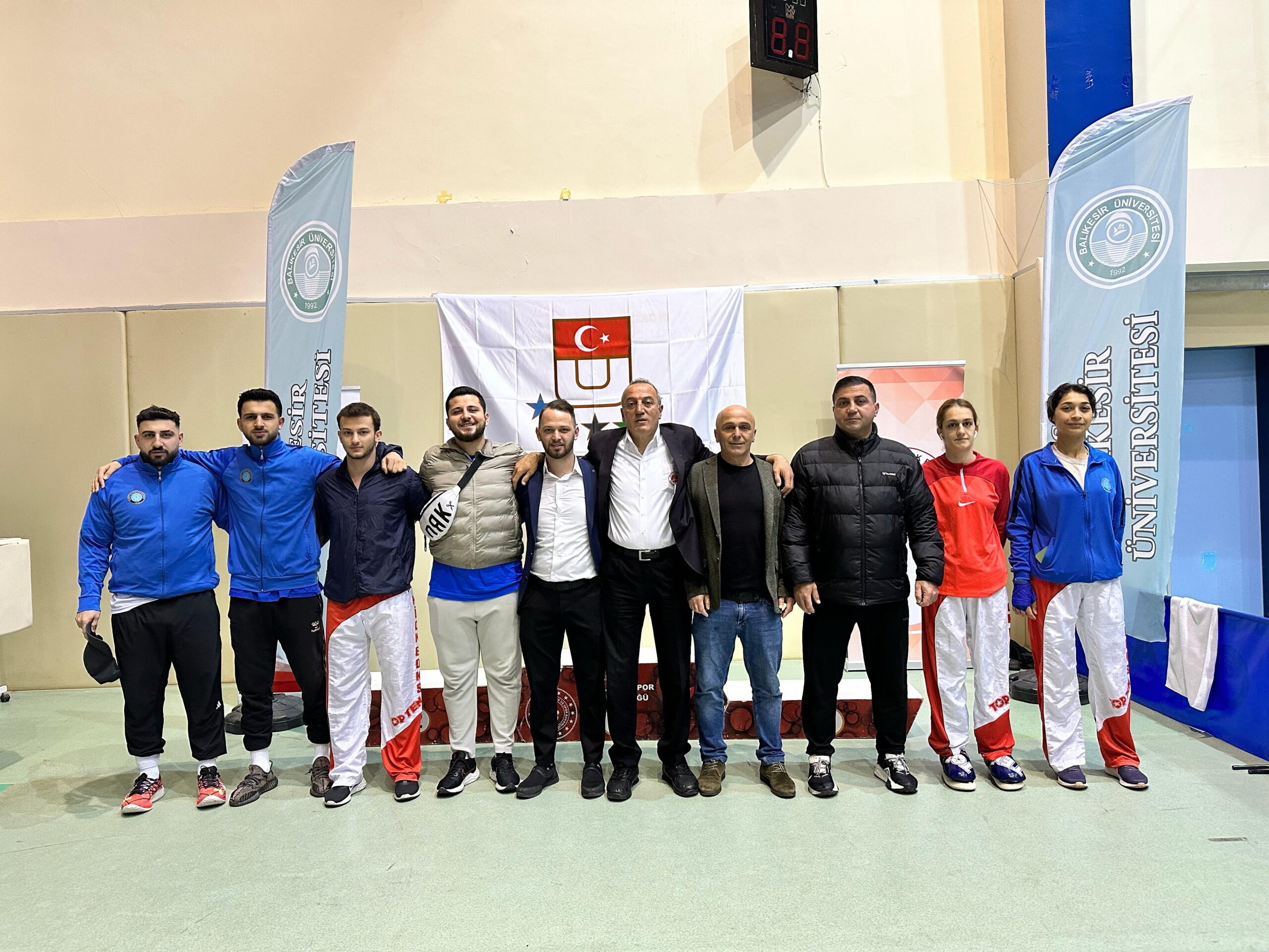 Üniversitelerarası Kick Boks Şampiyonasına BUÜ Rüzgarı: 5 Madalya