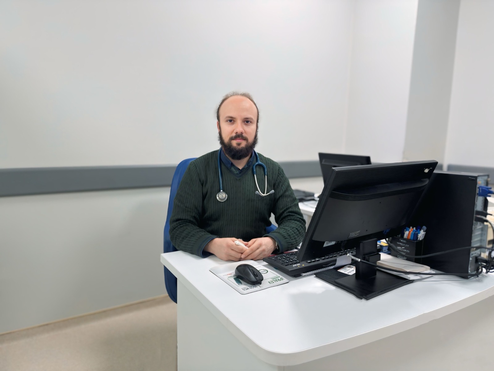 Uzman Dr. Oğuzhan Akman’dan Dünya Astım Günü Uyarısı: “Doğru İlaç Kullanımı Hayati Önem Taşıyor”
