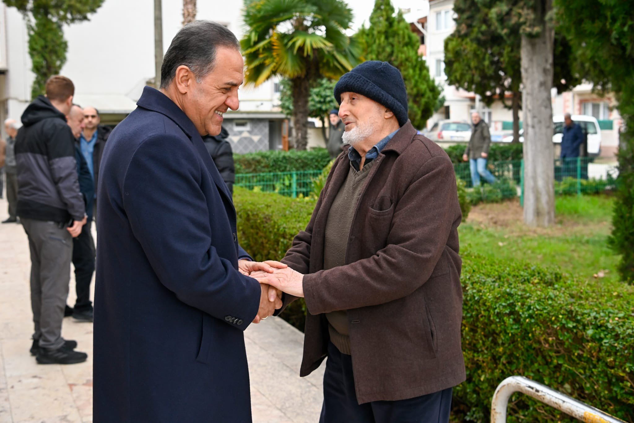 Vali Ahmet Hamdi Usta Esnafla Buluştu