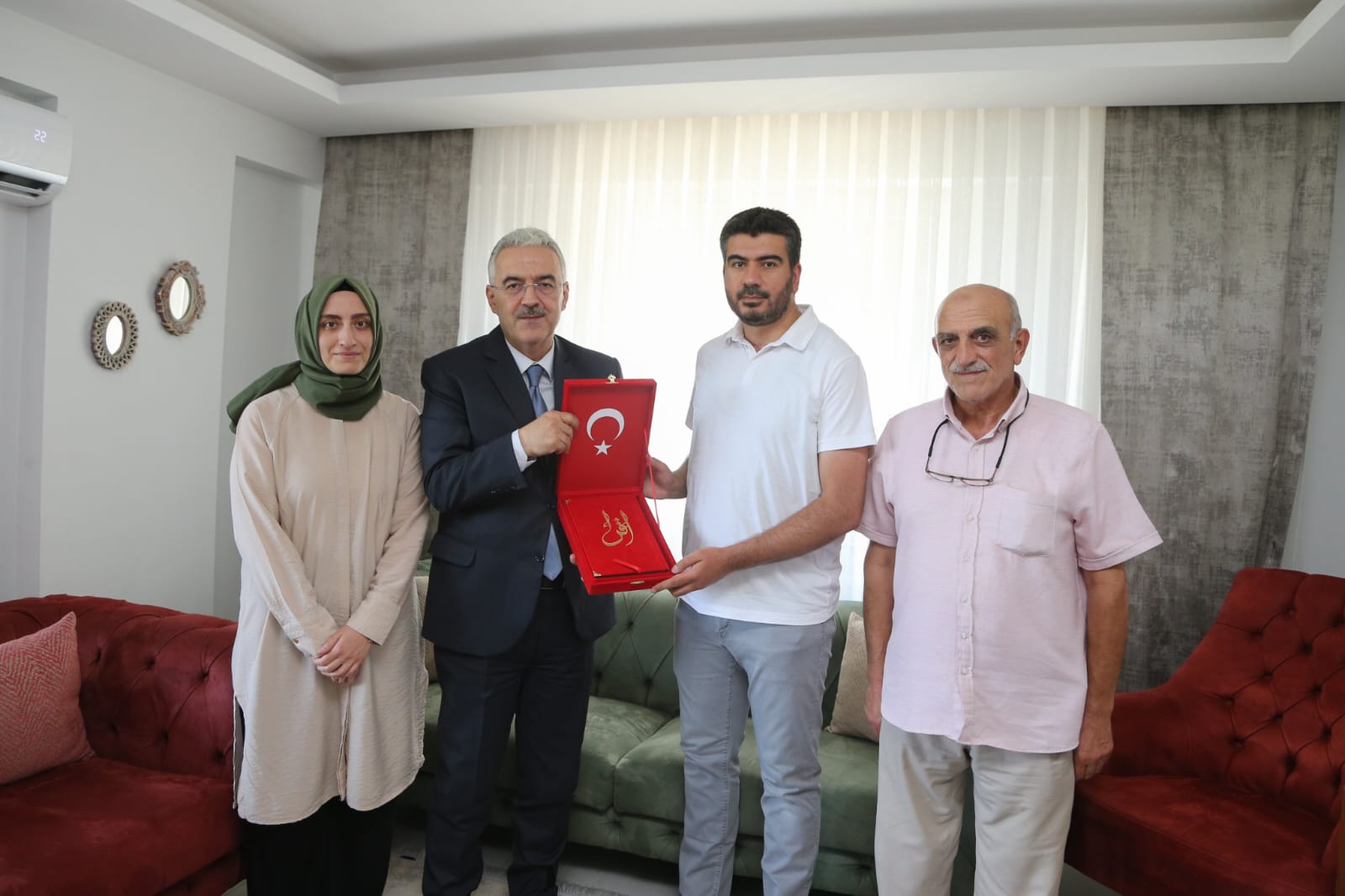 Vali Ayyıldız’dan Gazilere Vefa Ziyareti
