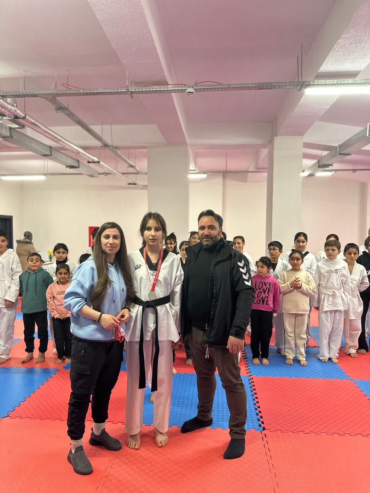 Van Büyükşehir Belediyespor’da Taekwondo Kuşak Sınavı Heyecanı
