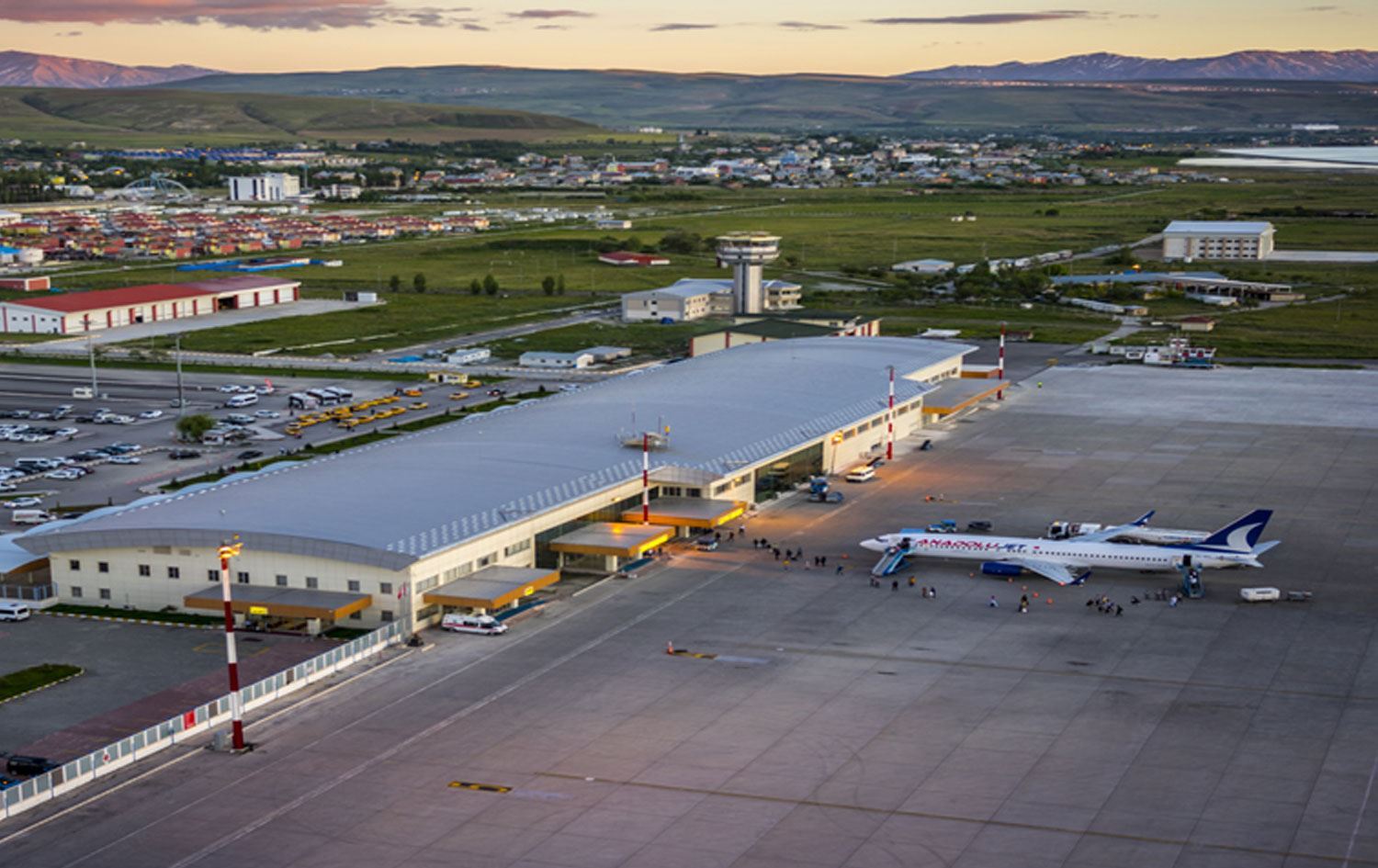 Van Ferit Melen Havalimanı 17 Kasım’da Yeniden Hizmete Açılıyor