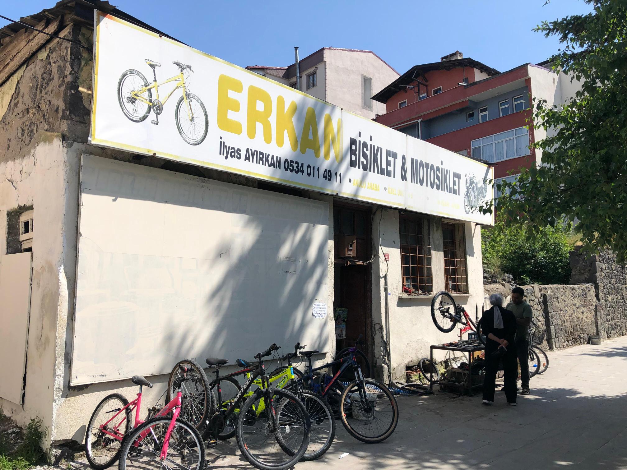 Yaz Geldi, Okullar Tatil Oldu, Bisikletçilerde de Yüzler Gülüyor