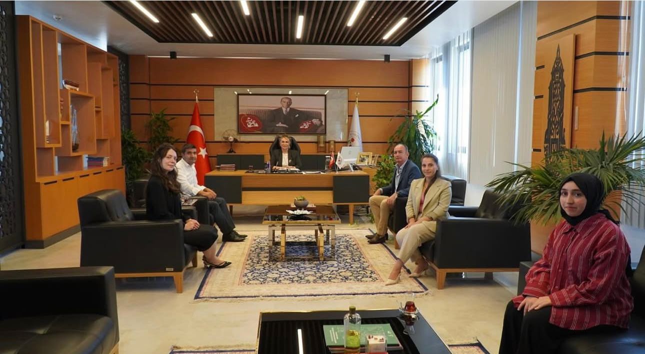 Yeşilay Yalova Şubesi’nden Altınova Belediyesi’ne Ziyaret