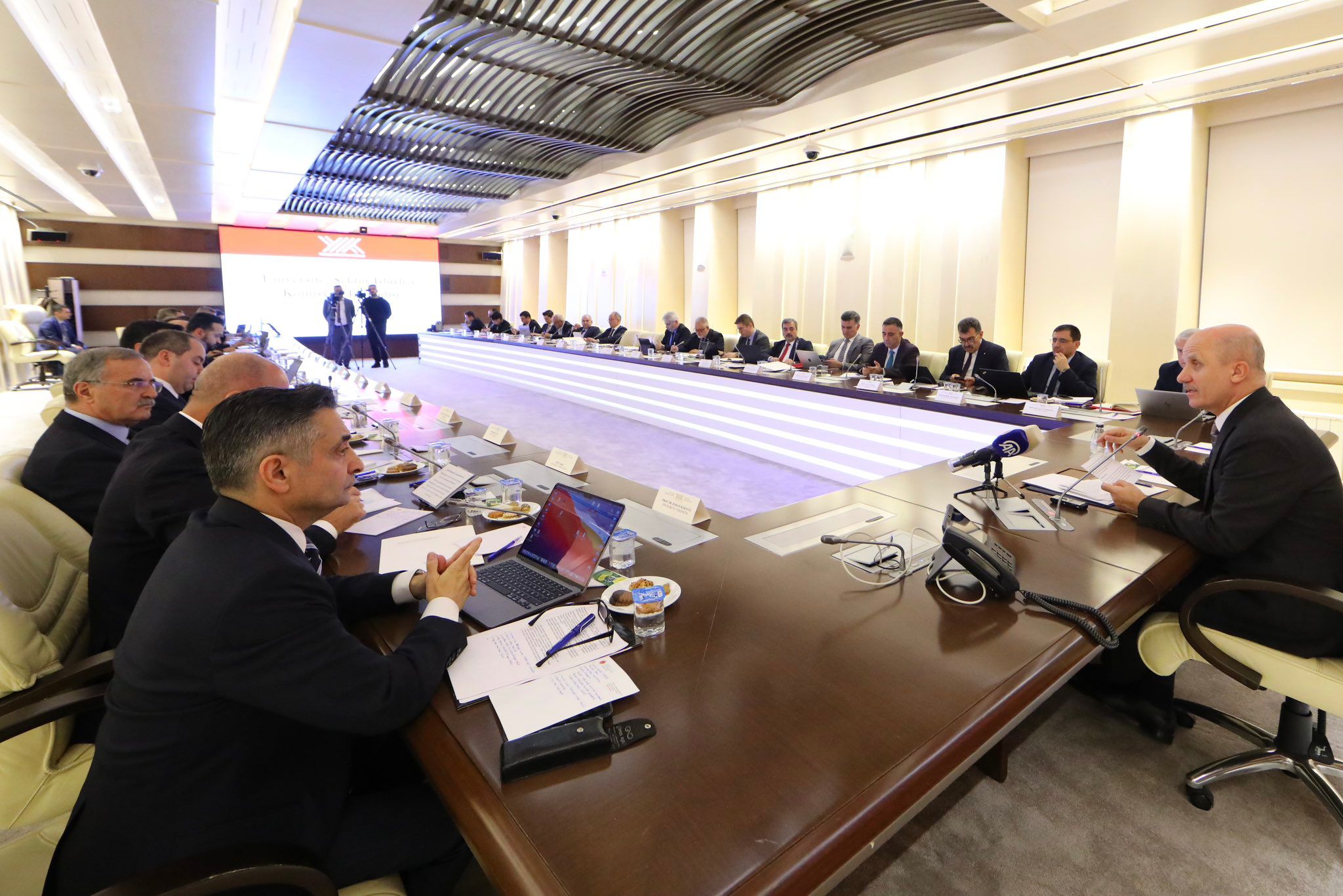 YÖK’te Üniversite–Sektör İş Birliği Komisyonu Toplandı: Eğitim ve İş Dünyası Arasında Yeni Dönem